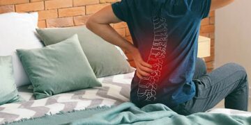 Why “Waiting It Out” Isn’t Always the Best Option for Back and Neck Pain